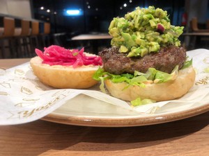 Yoss Burguer bar